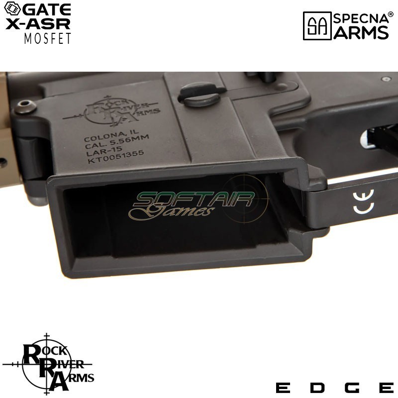Fucile Elettrico SA-E05 Edge™ RRA M4 Carbine Light Ops Stock Two Tone Specna Arms® (spe-01-033904)