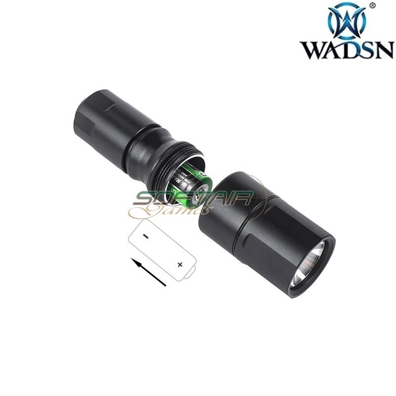 Flashlight CD MCH DARK EARTH Wadsn (wd04076-de-lo)
