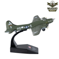Modellino B-17 Flying Fortress USA Scala 1:144 Pressofuso WARBIRD Models (412710)